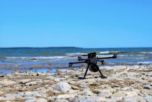 Fiber-Optic Drones Featured in US Navy’s Silent Swarm Exercise in Michigan